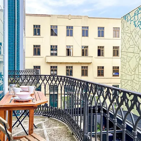 Stunning Flat & Building On The Artsy Street Apartman Porto
