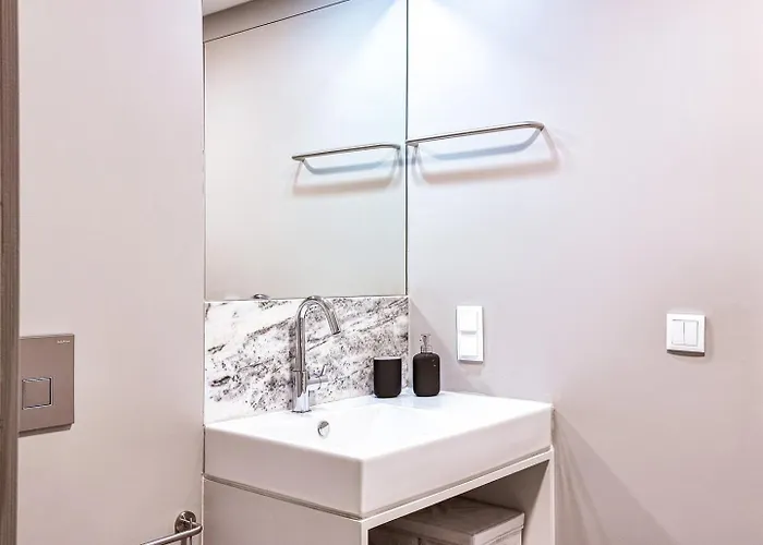 Apartman Stunning Flat & Building On The Artsy Street Porto