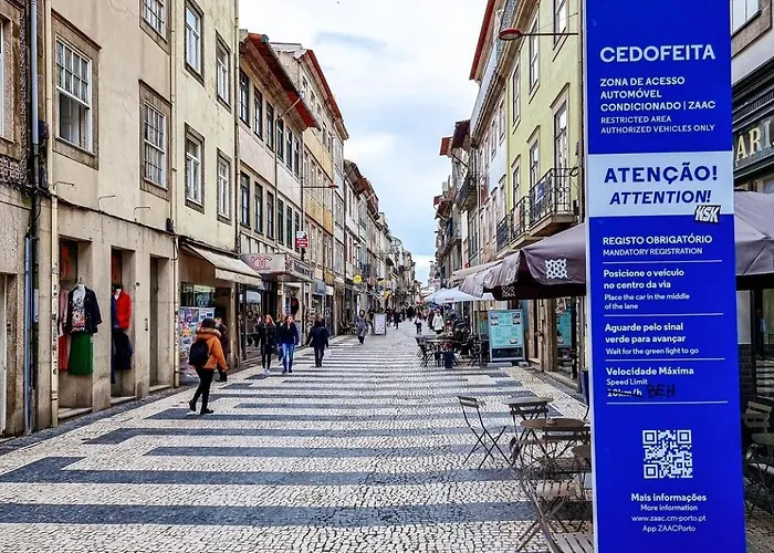 Stunning Flat & Building On The Artsy Street Apartman Porto