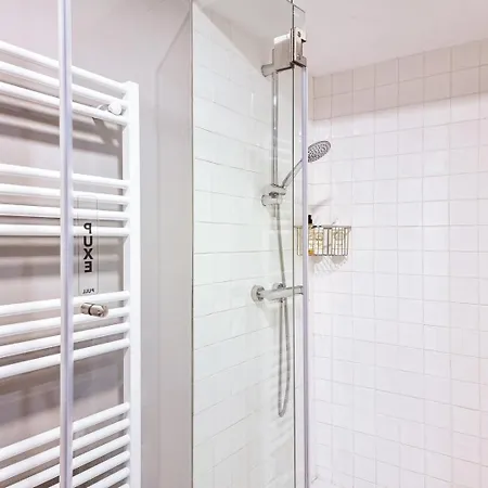 Stunning Flat & Building On The Artsy Street * Porto