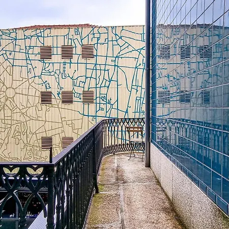 Stunning Flat & Building On The Artsy Street شقة بورتو
