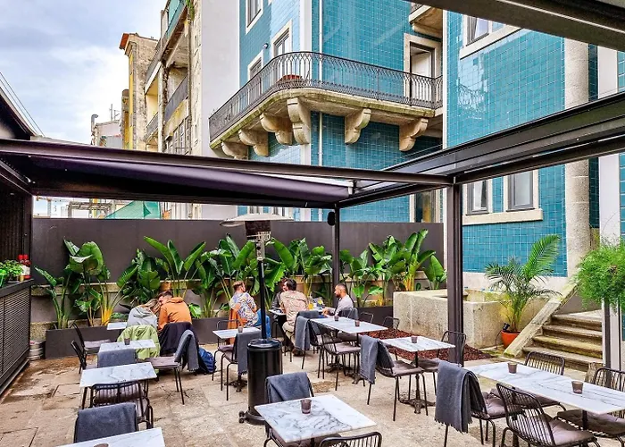 Stunning Flat & Building On The Artsy Street Apartament