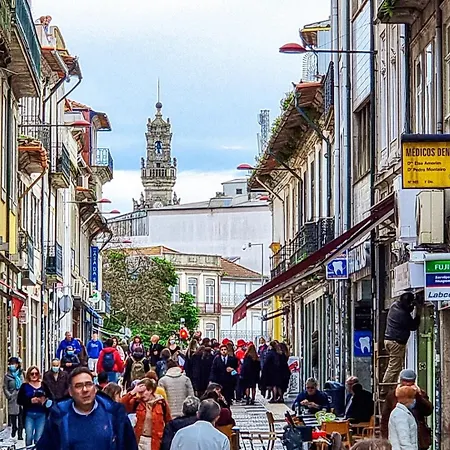 Stunning Flat & Building On The Artsy Street *